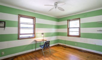 3327 Kinsey Ave, Des Moines, IA 50317