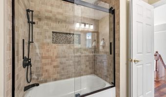 21916 BELLAIR Ct, Ashburn, VA 20147