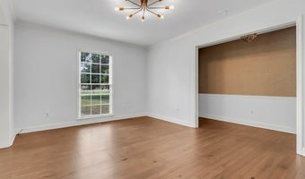 1904 Chatham Dr, Albany, GA 31721