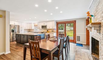 877 DORIS Dr, Arnold, MD 21012