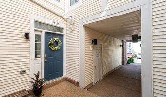 44136 SHADY GLEN Ter, Ashburn, VA 20147