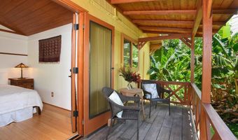 679 Kaapuni Pl, Kihei, HI 96753