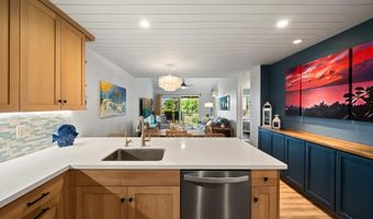 3950 Kalai Waa St V-202, Kihei, HI 96753