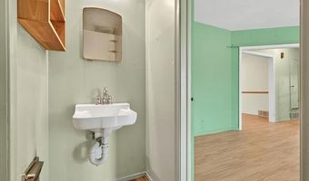 241 NE Myers Ave, Bartlesville, OK 74006