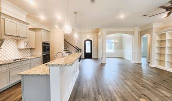 7919 Village Green Dr, Biloxi, MS 39532