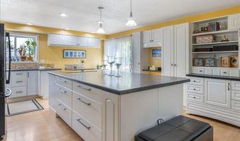 21194 SW PAMELA Ct, Beaverton, OR 97003