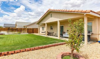 20805 W Lake Dr, California City, CA 93505