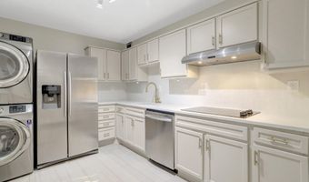 307 YOAKUM Pkwy 1517, Alexandria, VA 22304