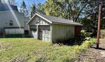 927 Carver St, Brandon, VT 05733