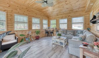 11 Hally Ln, Colchester, CT 06415