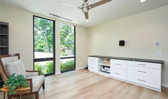 243 Overwood Rd, Akron, OH 44313
