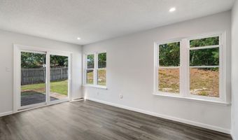 109 Schooner Ave, Barnegat, NJ 08005