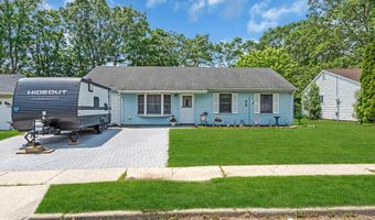 5 Midship Dr, Barnegat, NJ 08005