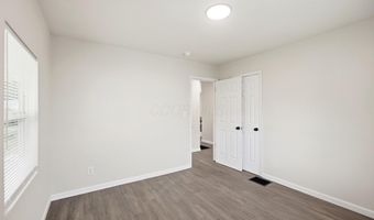 806 Josephine Ave, Columbus, OH 43204