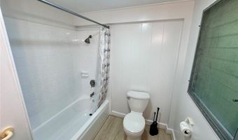 2374 Gardenia St, Honolulu, HI 96816