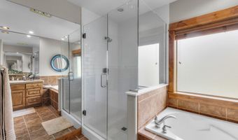 19551 Painted Ridge Loop, Bend, OR 97702