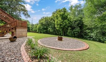 348 Whitcliff Dr, Cave Springs, AR 72718
