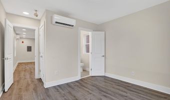 1821 T St NW, Washington, DC 20009