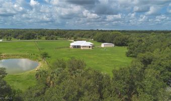 19801 N River Rd, Alva, FL 33920