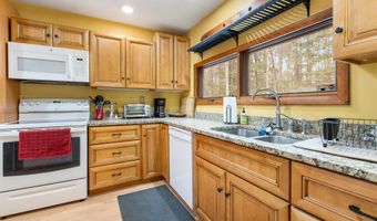 242 High Haith Rd, Center Harbor, NH 03226