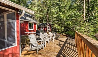 55450 MCKENZIE RIVER Dr, Blue River, OR 97413