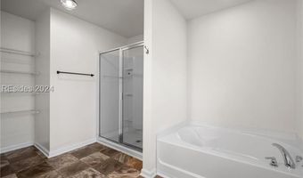 37 Kings Cross Ct, Beaufort, SC 29902