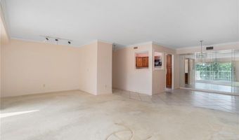200 Hoffman Ave 402, Cranston, RI 02920
