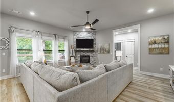 16 Hawthorn Ln, Bella Vista, AR 72715