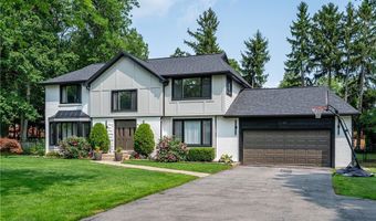 60 Fennec Ln, Amherst, NY 14051