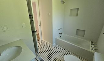 112 Ray St, Athens, TN 37303