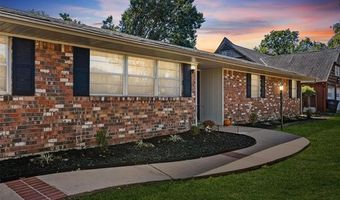 1050 Grandview Dr, Bartlesville, OK 74006