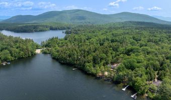 53 Bay Dr, Center Harbor, NH 03226