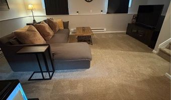 110 Habant Dr, Amherst, OH 44001