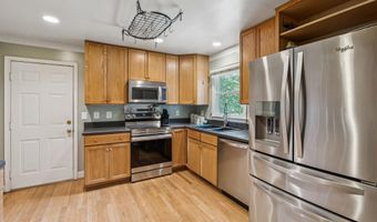 16289 QUAIL RIDGE Dr, Amissville, VA 20106