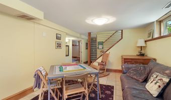 621 PARKWAY Ave, Antioch, IL 60002