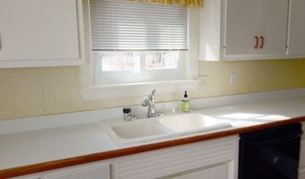 15 Ash Hill Ct, Batesville, IN 47006