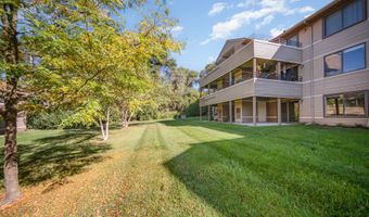 275 Briarcrest Dr 185, Ann Arbor, MI 48104
