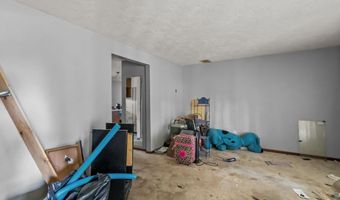 2227 Tartan Rd, Anderson, IN 46012