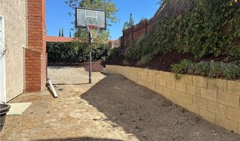 28825 Barragan St, Agoura Hills, CA 91301