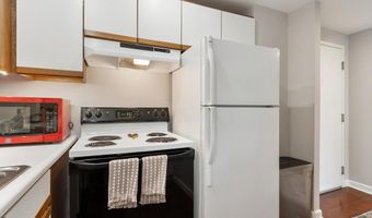 1 Watermill Pl 425, Arlington, MA 02476