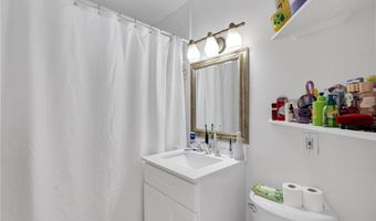 1012 CENTER St, Arabi, LA 70032