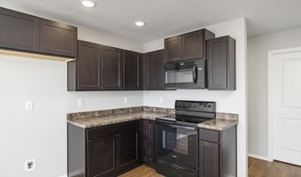 120 Pin Oak Dr, Aurora, MO 65605
