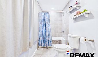 818 W B St, Basin, WY 82410