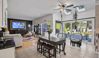 126 Manhattan Ave, Bayville, NJ 08721