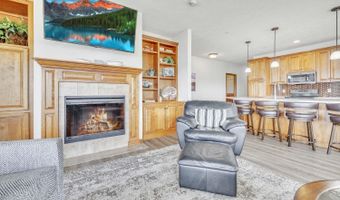 435 240th Ave 208, Arnolds Park, IA 51331