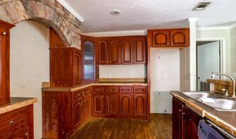 2444 Jackson Liberty Dr, Brookhaven, MS 39601