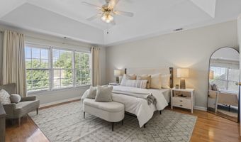 233 Ivy Glen Cir, Avondale Estates, GA 30002