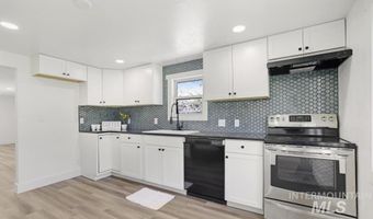 126 6th Ave S, Buhl, ID 83316