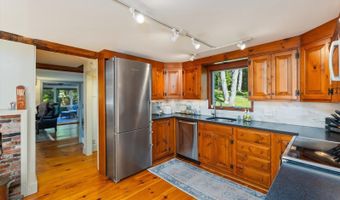 188 Forest Rd, Hancock, NH 03449