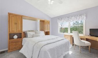 54 Paine Rd, Cumberland, RI 02864